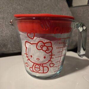 HK Pyrex Measuring Cup With Lid